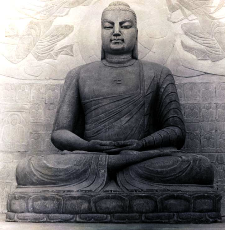 釋迦牟尼佛座像及千佛背景